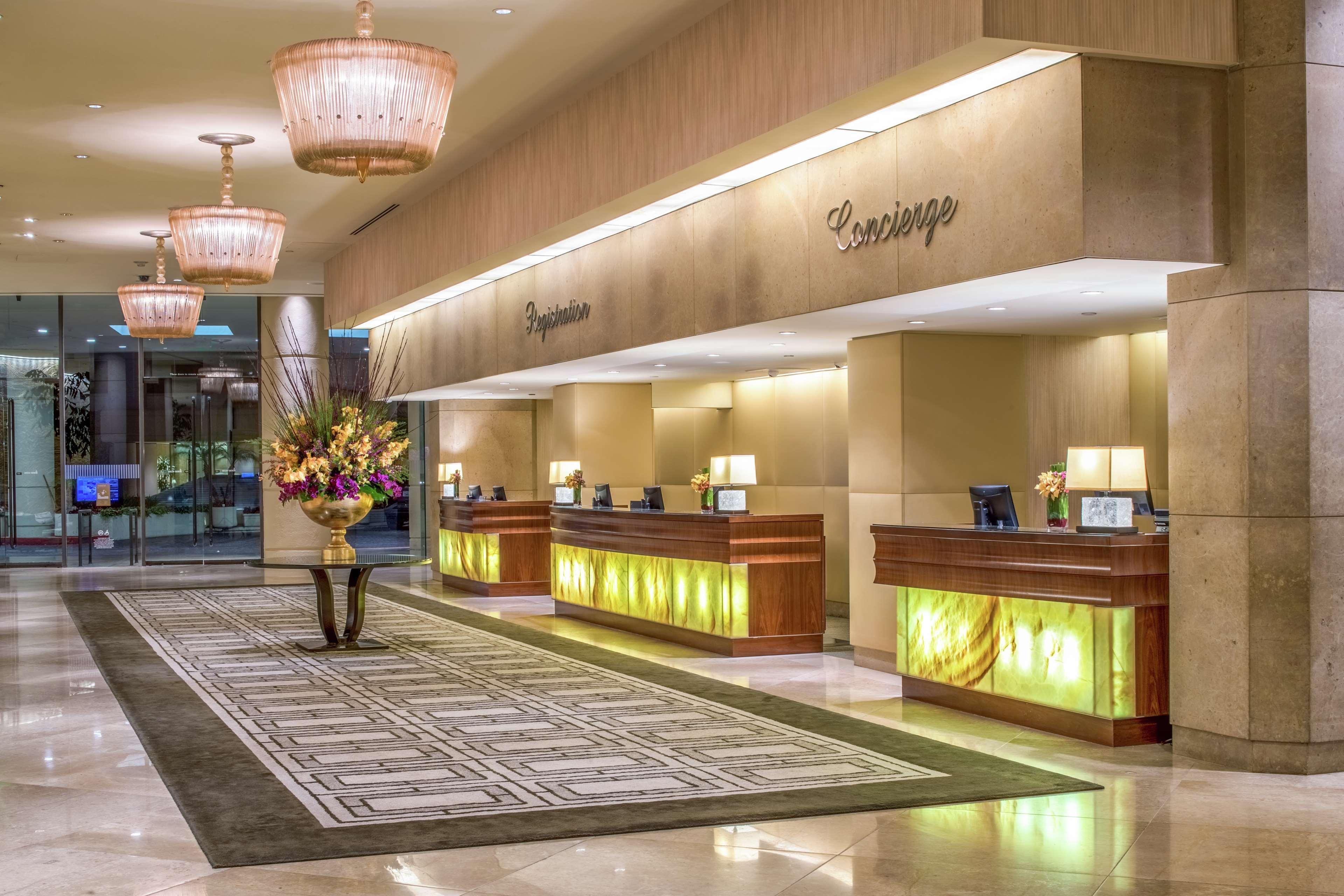 The Beverly Hilton Los Angeles Eksteriør bilde